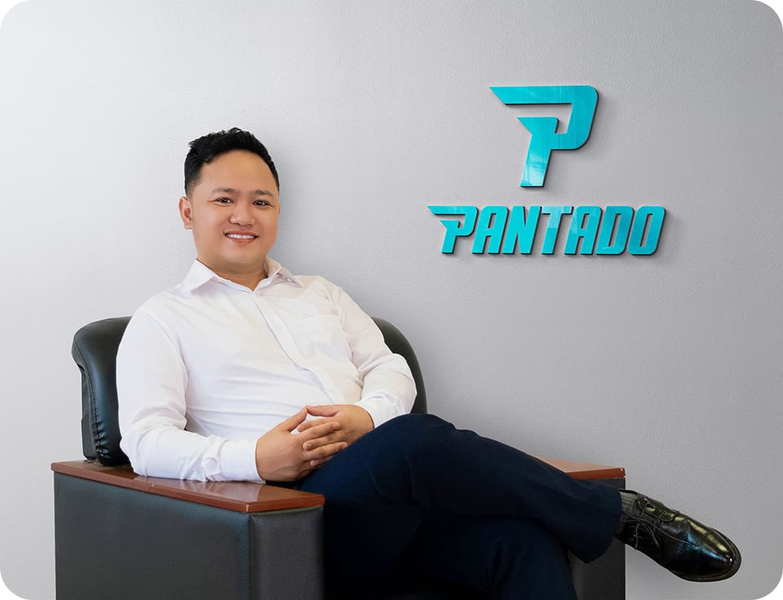 Câu chuyện người sáng lập