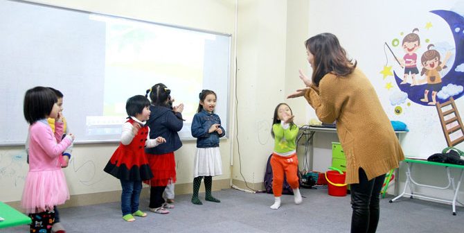 bí quyết dạy từ vựng tiếng Anh cho trẻ em