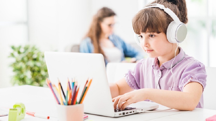 Học tiếng Anh tại nhà: Lớp học trực tuyến cho trẻ em