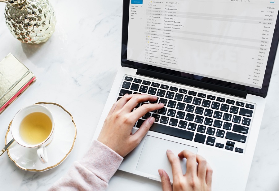 Cách viết email trang trọng bằng tiếng Anh