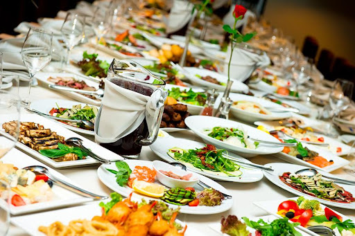 câu tiếng Anh giao tiếp khi đi dự tiệc 