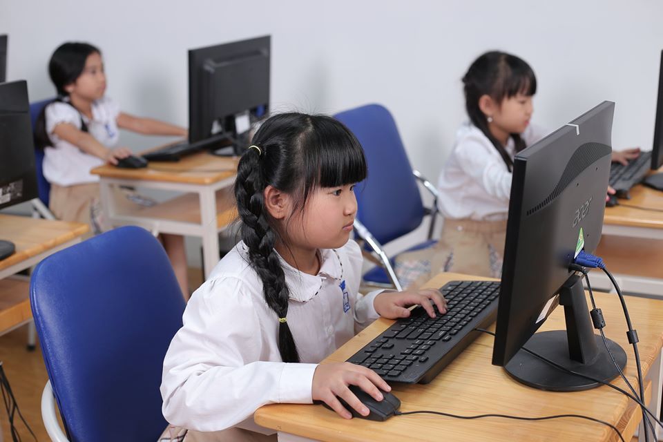 trang web học ngữ pháp tiếng anh