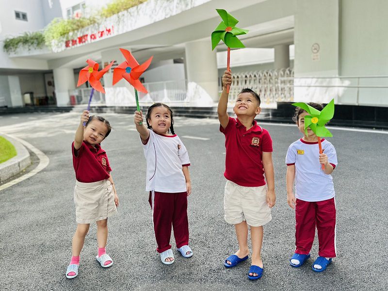 Phát triển trí tuệ cảm xúc cho trẻ mầm non bằng cách nào?