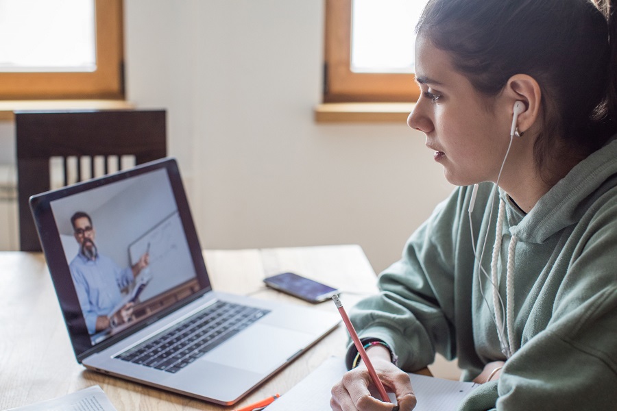 Học tiếng Anh trực tuyến qua Digital Classroom