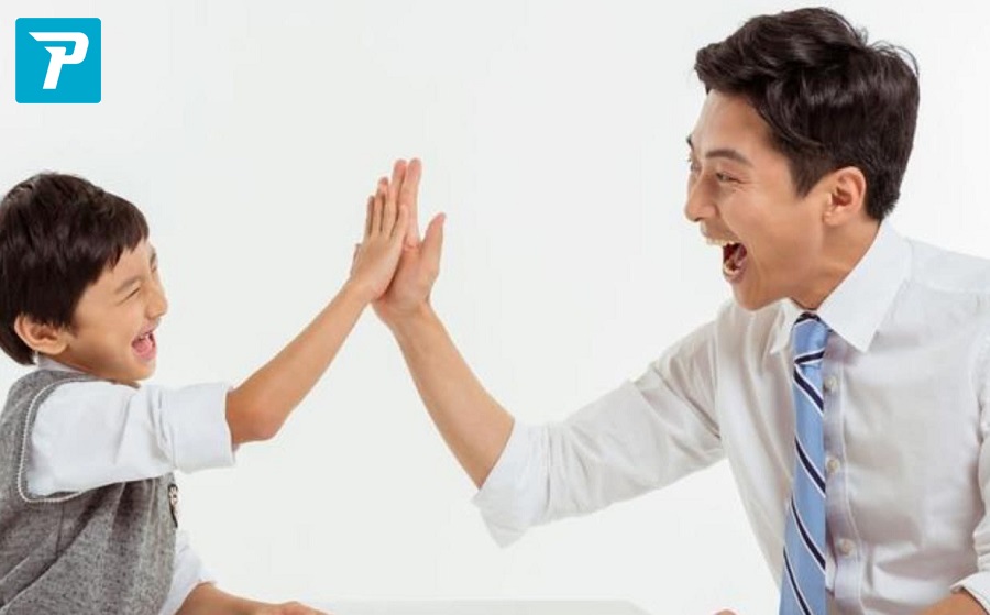 Khen ngợi động viên cổ vũ cho con