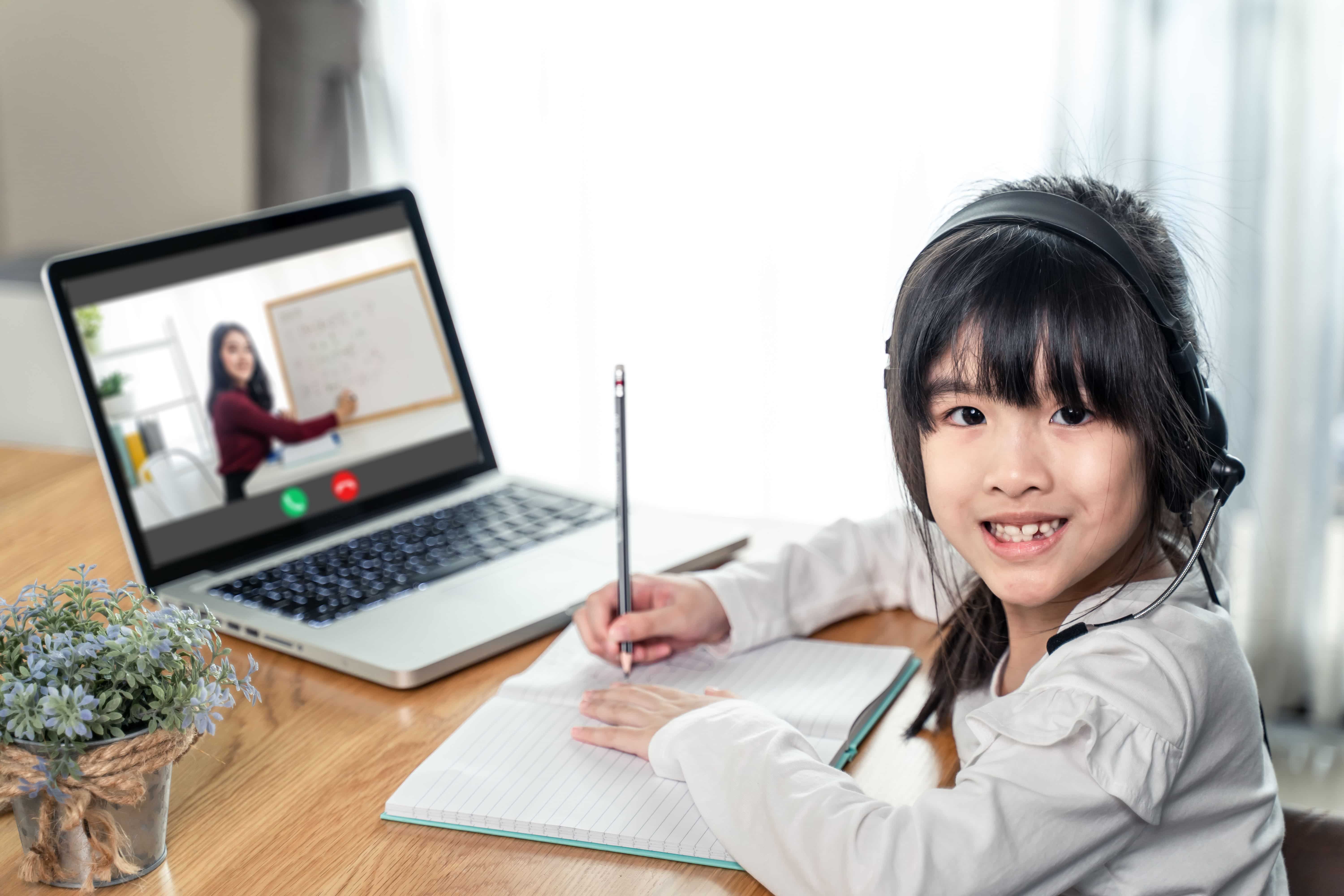 Lưu ý khi cho bé học Tiếng Anh