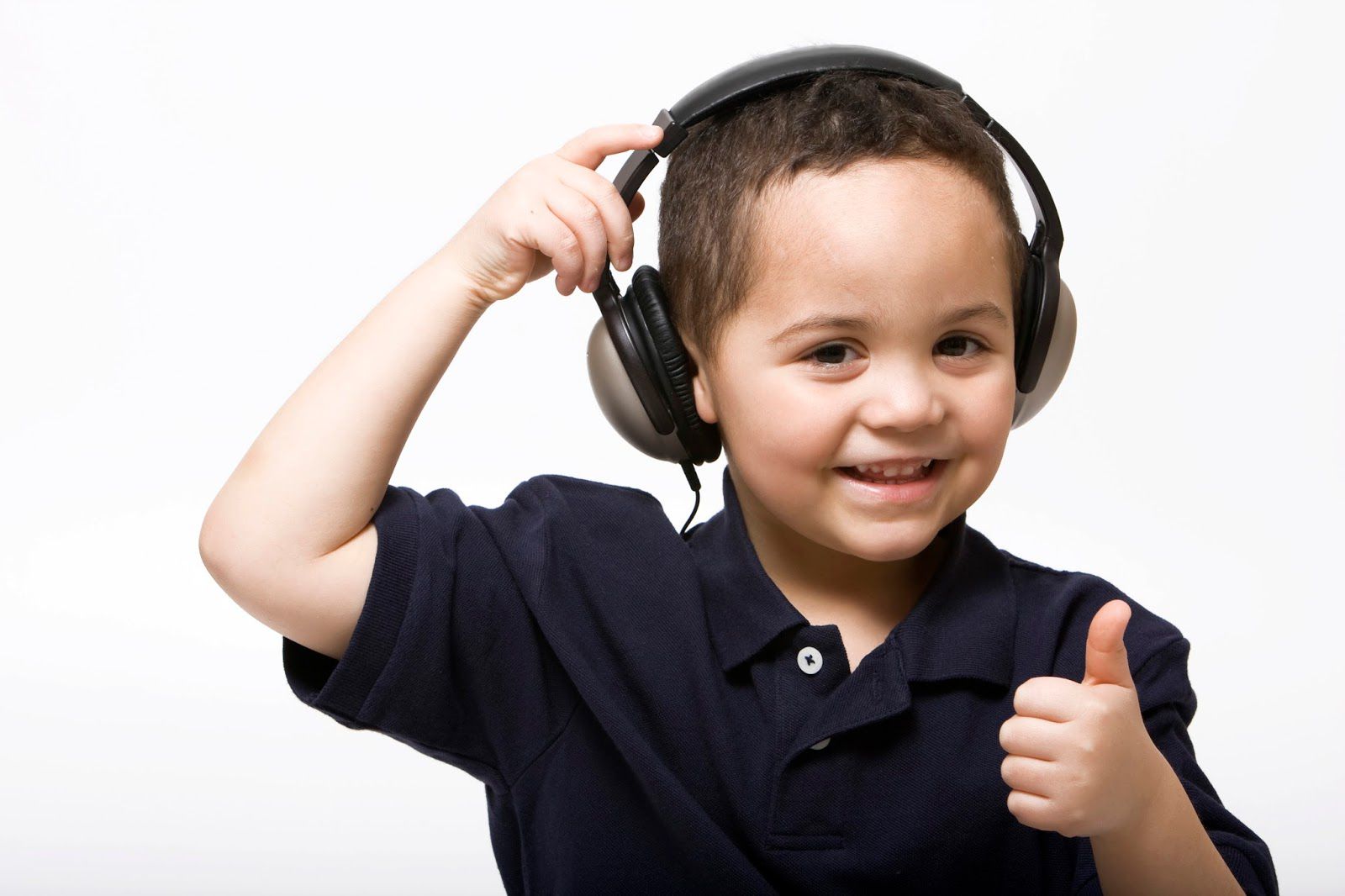 Luyện nghe Tiếng Anh với các chương trình audio sách