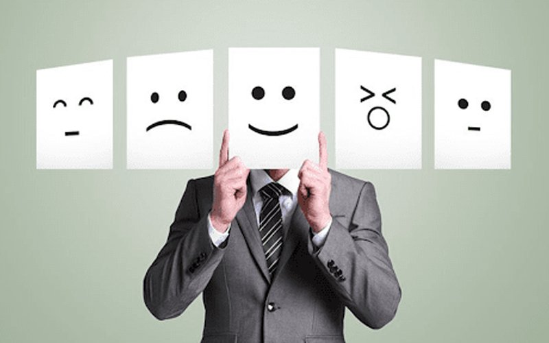 Ai nên rèn luyện trí tuệ cảm xúc cho con?
