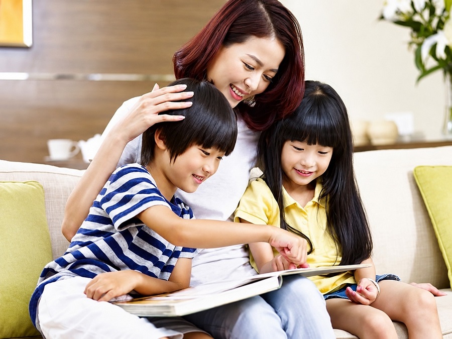 Cách lựa chọn truyện tranh phù hợp với độ tuổi của bé
